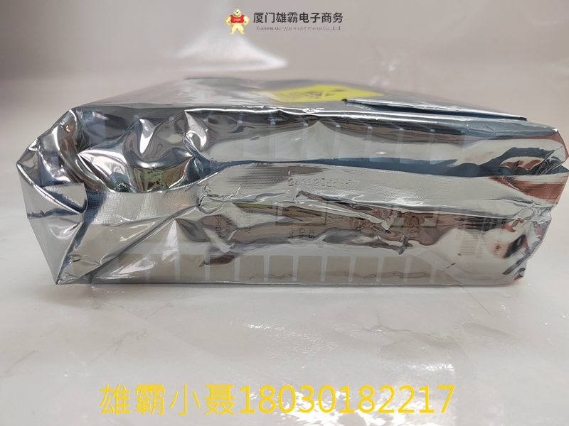 GE IS420UCECH1B 控制器，带 10 个 HSSL 端口的 UCSCH1
