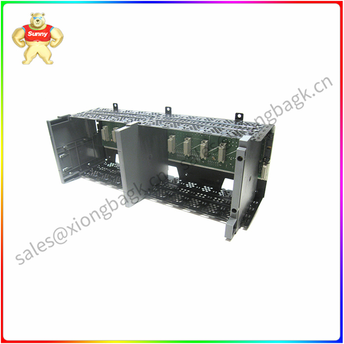 1746-A10 是 Allen-Bradley 制造的底盘