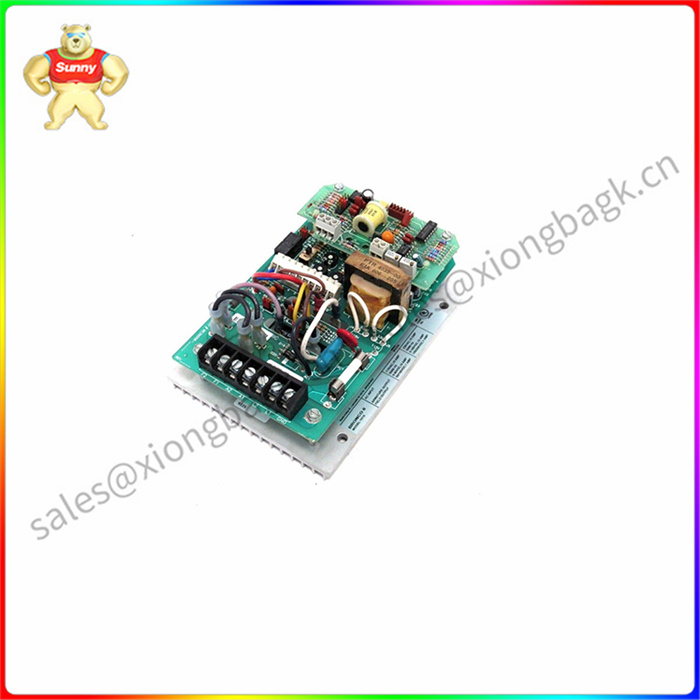 SECO B161S-E176 是一款高性能的嵌入式计算机